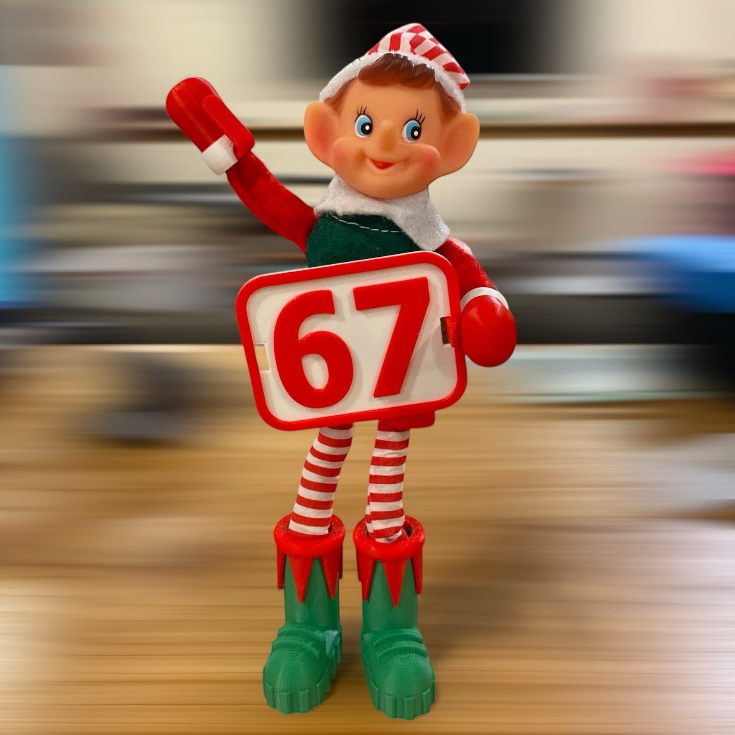 67 Viral 6-7 Elf Sign + MerryMitts